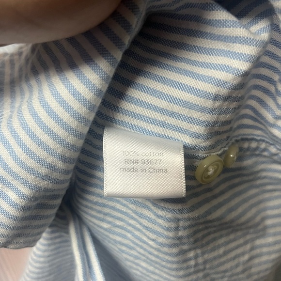 J.C. Penney Mens Blue And
White Striped Button-Down Shirt. - Picture 4 of 4